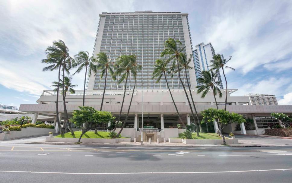 Ala Moana Hotel _ Ocean View With Balcony Гонолулу Экстерьер фото